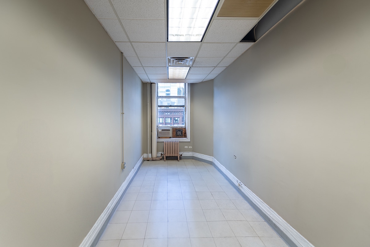29 E Madison St, Chicago, IL for lease Interior Photo- Image 1 of 3