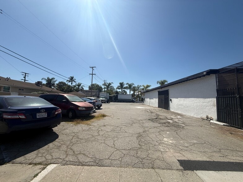 1801 W Whittier Blvd, Montebello, CA for sale - Building Photo - Image 3 of 10