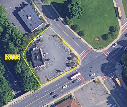 1218 State St, Springfield, MA à louer - Photo du bâtiment - Image 2 de 4