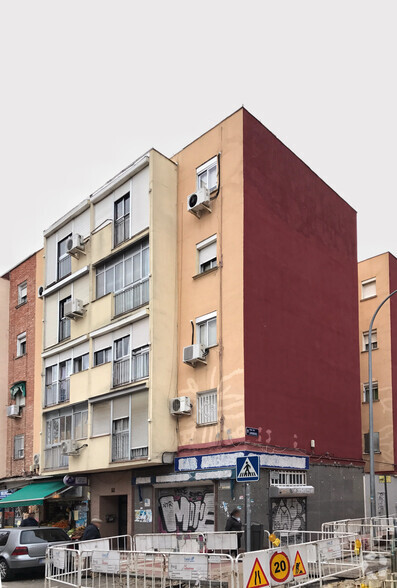 Calle Del Castillo De Simancas, 22, Madrid, Madrid à louer - Photo principale - Image 1 de 2