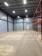 1560 S Delaware Dr, Mount Bethel, PA for sale Interior Photo- Image 2 of 8