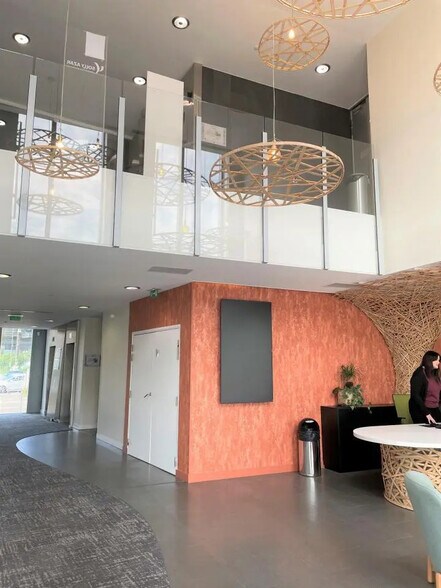 556 Avenue Willy Brandt, Lille à louer - Hall d’entrée - Image 3 de 21