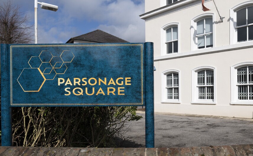 Parsonage Square, Dorking à louer Photo du bâtiment- Image 1 de 12