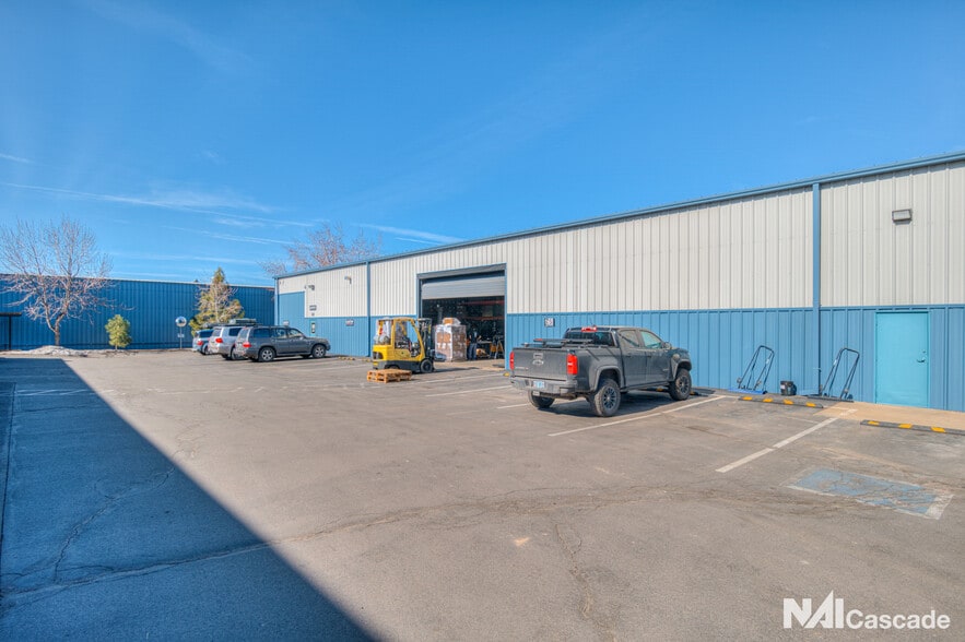 1305-1309 SE Armour Rd, Bend, OR for lease - Building Photo - Image 3 of 20