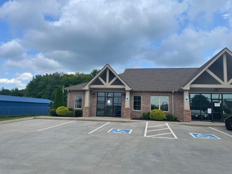 3929 Lamar Dr, Clarksville, TN for lease - Building Photo - Image 2 of 9