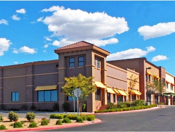 650 S Green Valley Pky, Henderson, NV à louer - Photo du bâtiment - Image 2 de 14