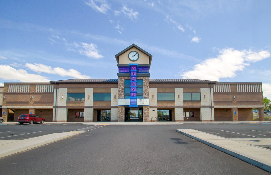 1101 SW Highway 97, Madras, OR for sale - Building Photo - Image 2 of 20