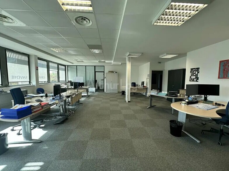 Office in Schiltigheim for sale - Building Photo - Image 3 of 14