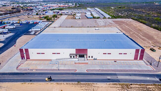 Plus de détails pour 172 Interamerica Blvd, Laredo, TX - Industriel à louer
