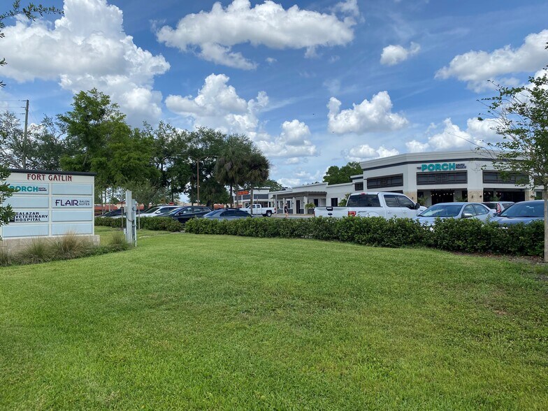 75-117 Gatlin Ave, Orlando, FL à louer - Photo du bâtiment - Image 2 de 13