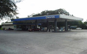 Chevron Food Mart - Station d’essence