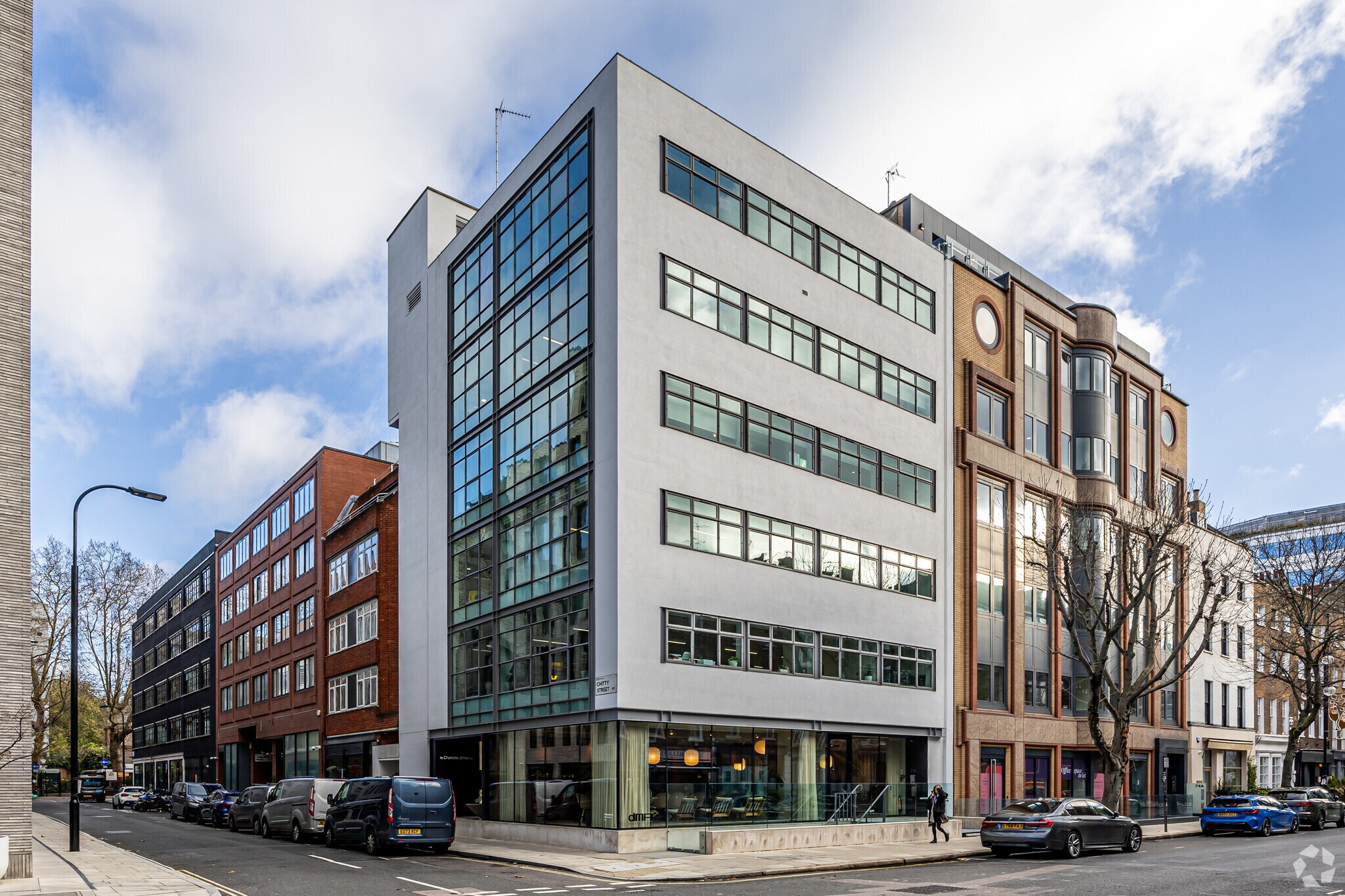 76 Charlotte St, Londres à louer Photo principale- Image 1 de 8