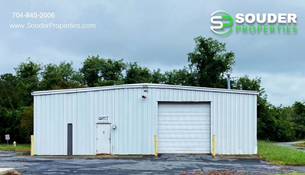 10721 John Price Rd, Charlotte, NC for lease - Building Photo - Image 2 of 11