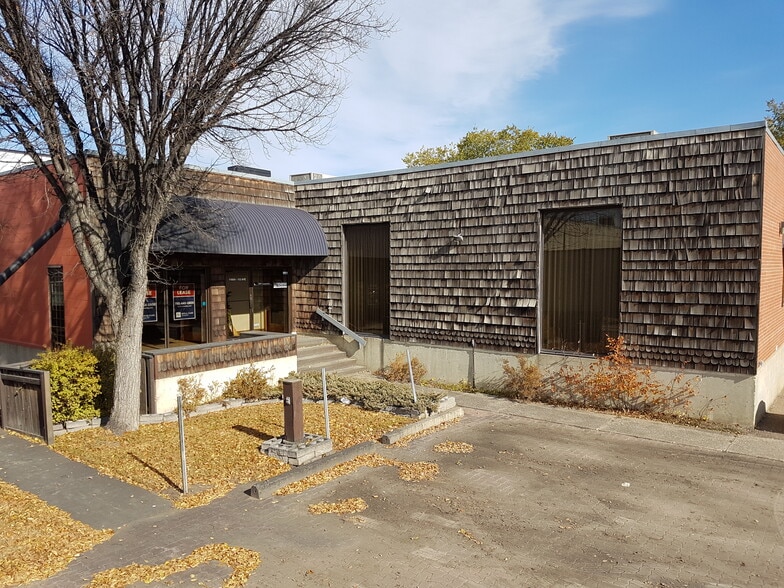 11904 113 Av, Edmonton, AB for lease - Building Photo - Image 1 of 6