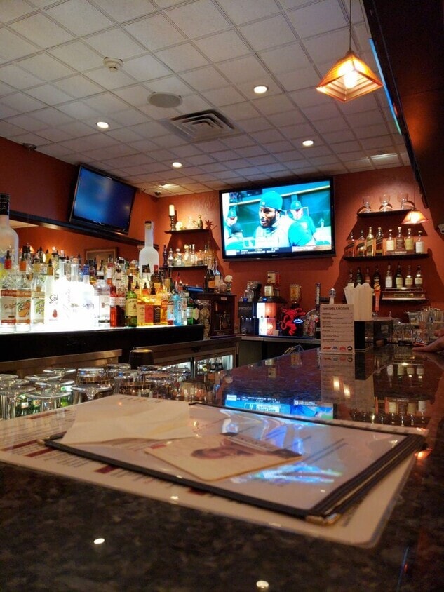 208 New St, Woodland Park, NJ for sale Interior Photo- Image 1 of 4