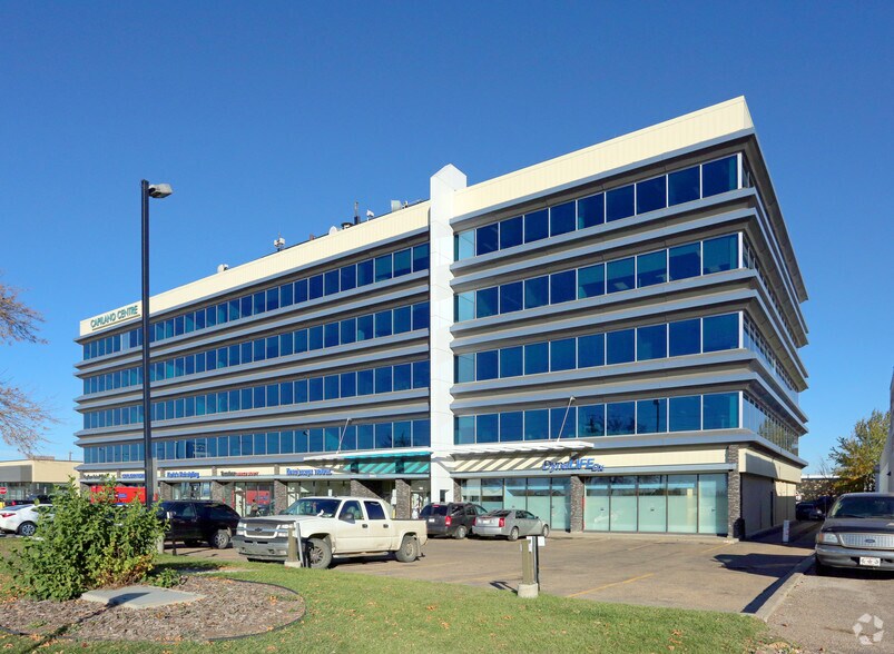 9945 50 St NW, Edmonton, AB à louer - Photo du bâtiment - Image 3 de 3