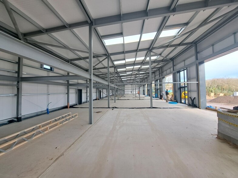 New Rd, Highley à louer - Photo du bâtiment - Image 2 de 8