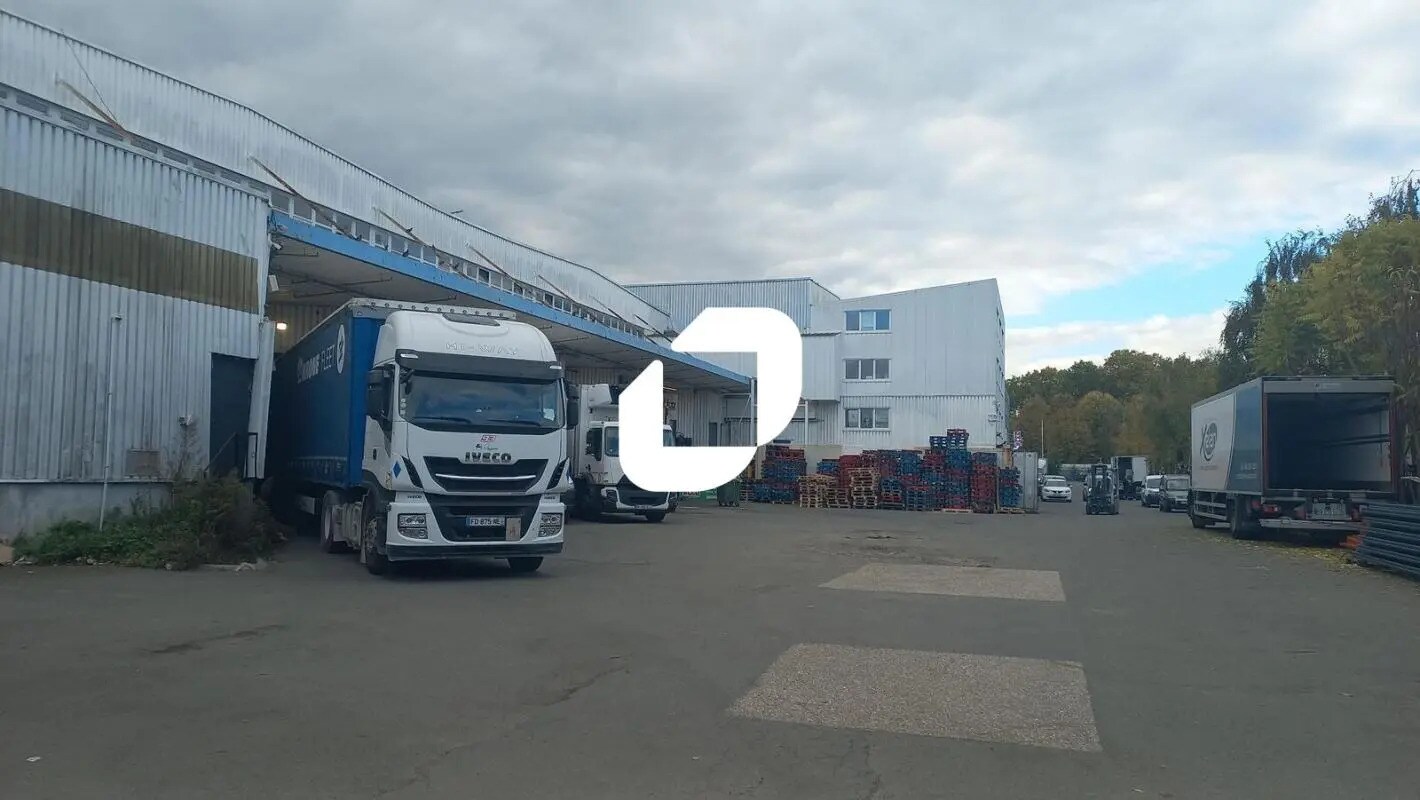 Industriel dans Bobigny à louer Photo du bâtiment- Image 1 de 22