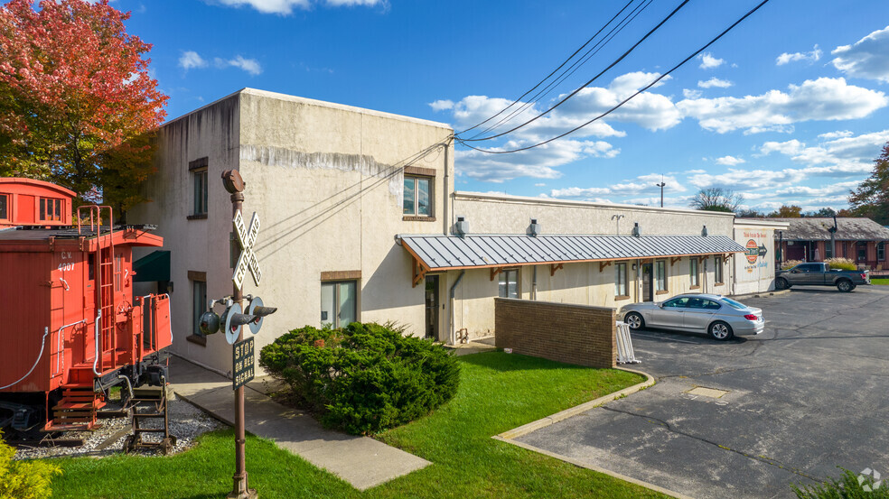 919 Old Henderson Rd, Columbus, OH à vendre - Photo du bâtiment - Image 1 de 1