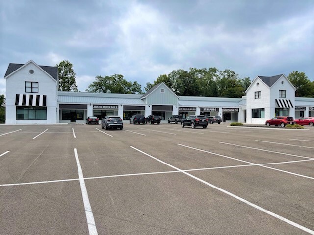 120-180 E Olentangy St, Powell, OH for lease - Building Photo - Image 1 of 18