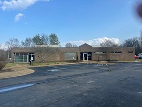 8904 Cross Park Dr, Knoxville, TN for lease Interior Photo- Image 1 of 8