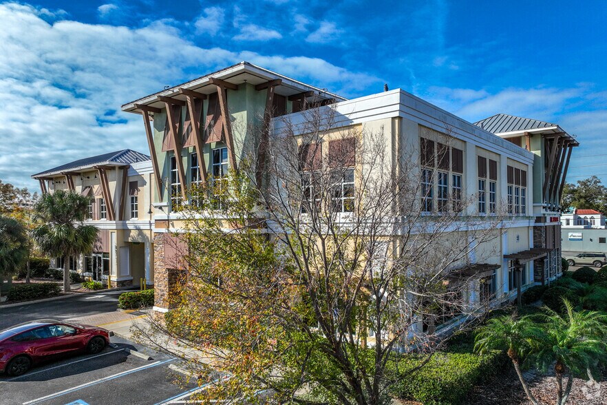 1001 S Fort Harrison Ave, Clearwater, FL à louer - Photo du bâtiment - Image 3 de 10