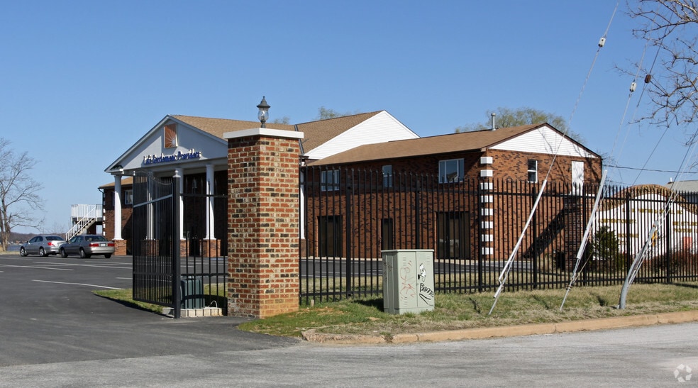 6302A Old North Point Rd, Sparrows Point, MD à louer - Photo du bâtiment - Image 2 de 4