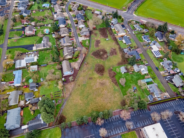 3425 Coburg Rd, Eugene, OR for sale - Aerial - Image 2 of 22