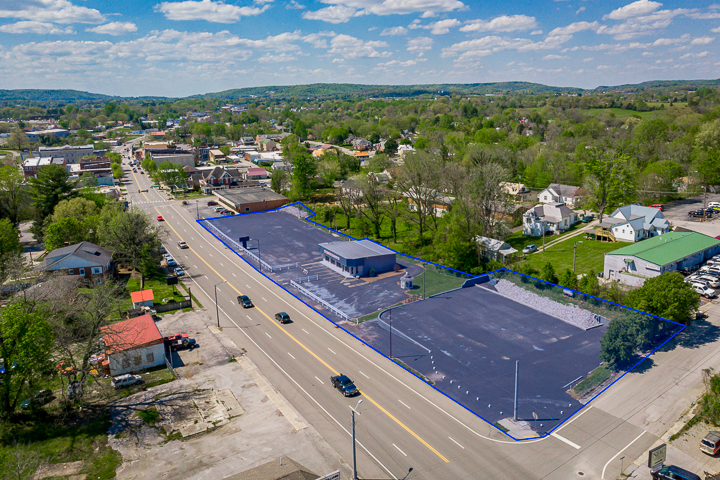 154 E Bockman Way, Sparta, TN for sale Primary Photo- Image 1 of 1