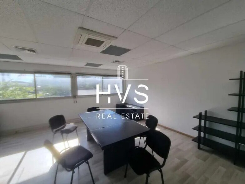 Office in Aix-en-Provence for lease - Interior Photo - Image 1 of 7