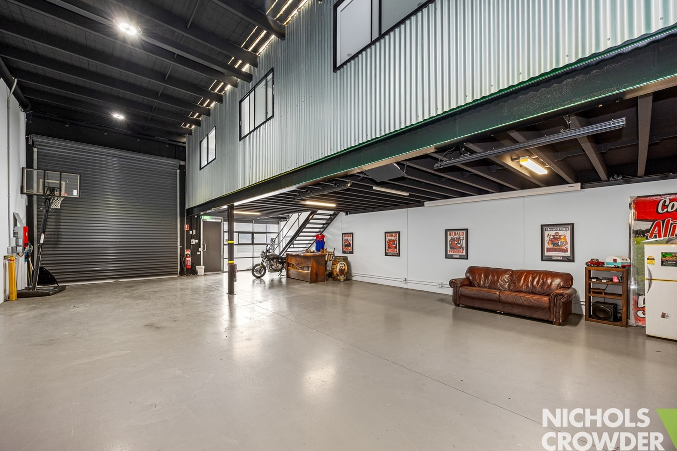 73 Tulip St, Cheltenham, VIC 3192 - Unit 8 - - Interior Photo - Image 2 of 11