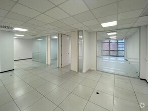 Calle Cronos, 20, Madrid, Madrid for lease Interior Photo- Image 1 of 13