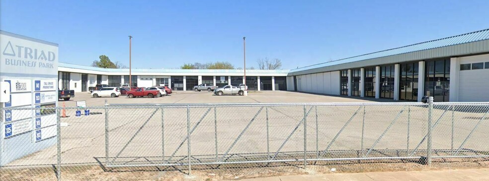 101-193 Triad Village Dr, Norman, OK for lease - Building Photo - Image 1 of 11