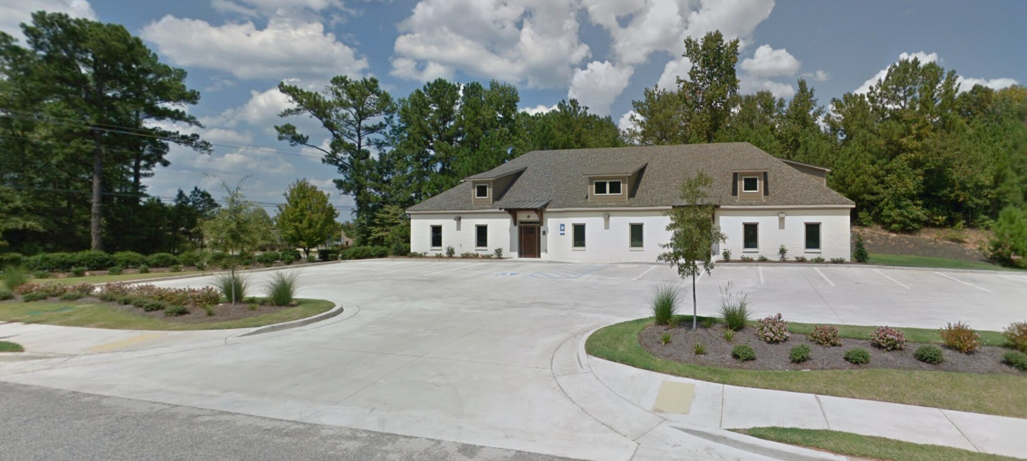 8219 N Crossing Ct, Fortson, GA for lease Primary Photo- Image 1 of 5