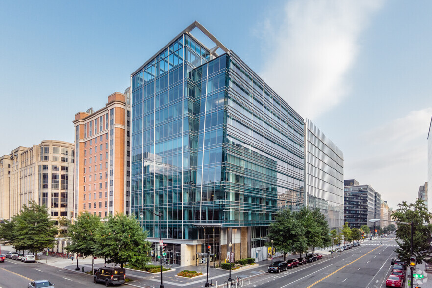 1050 K St NW, Washington, DC for lease - Building Photo - Image 1 of 4