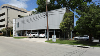 More details for 4916 Kelvin Dr, Houston, TX - Retail for Sale