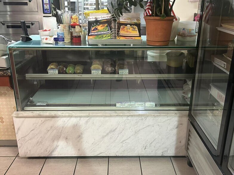 1635 E San Gabriel Blvd, San Gabriel, CA for lease - Building Photo - Image 1 of 10