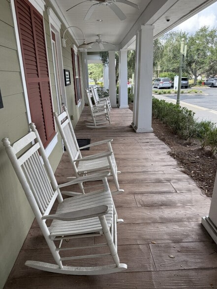 910 Old Camp Rd, The Villages, FL for sale - Building Photo - Image 3 of 15