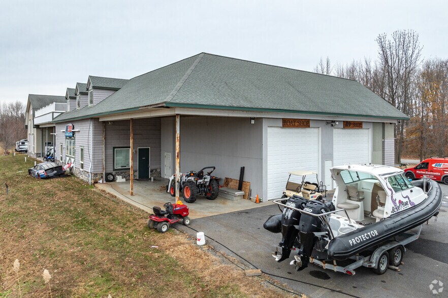 325 Cleat St, Stevensville, MD à vendre - Photo du bâtiment - Image 3 de 4