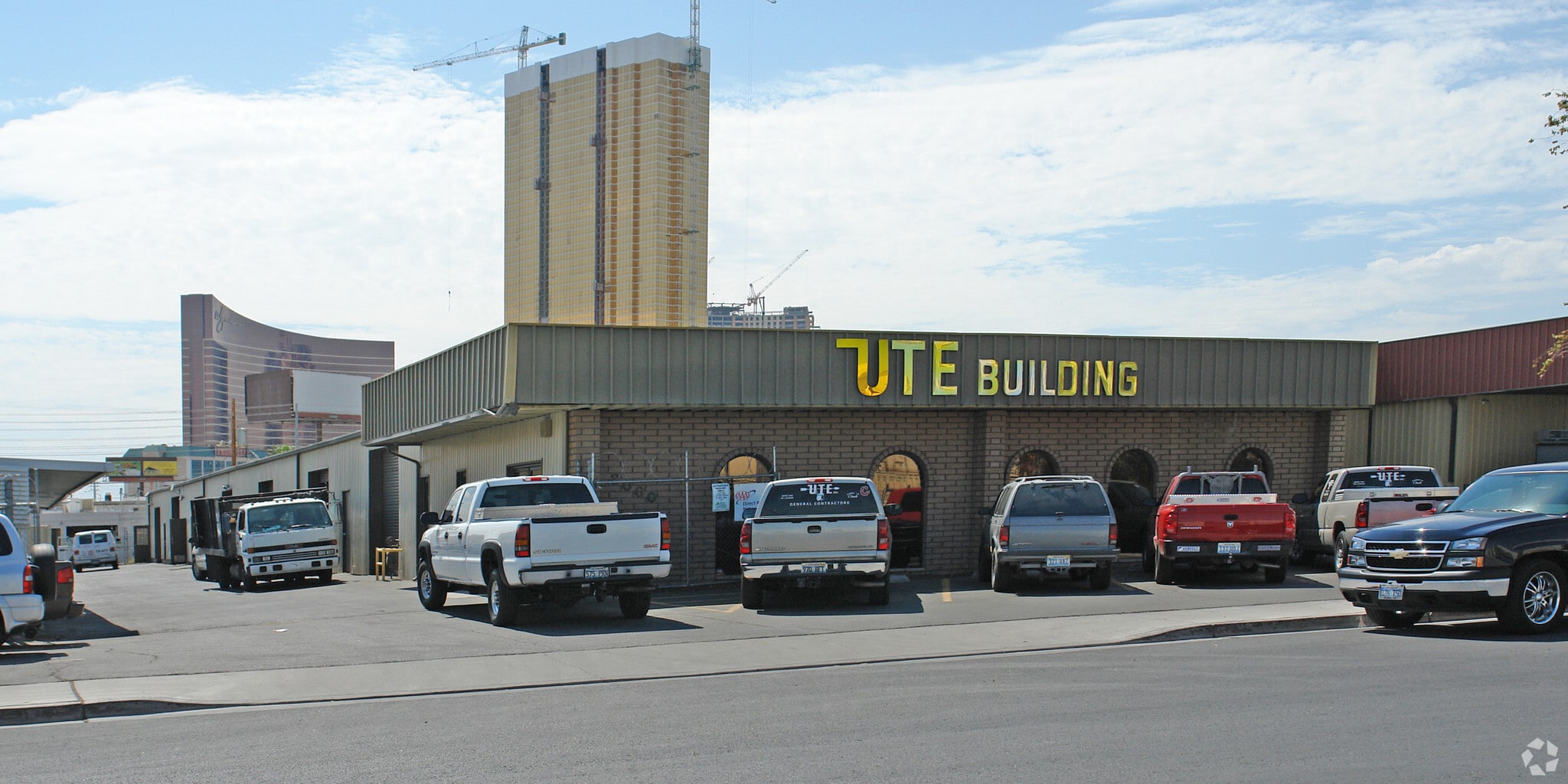 3060 Westwood Dr, Las Vegas, NV for sale Building Photo- Image 1 of 6