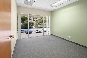 5050 Murphy Canyon Rd, San Diego, CA for lease Interior Photo- Image 2 of 10