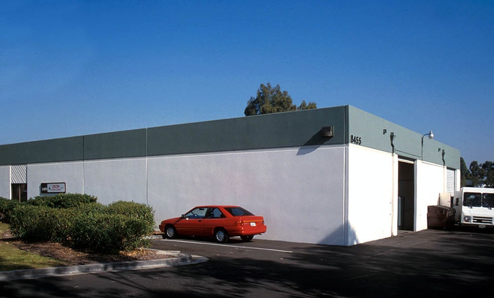 8455 Commerce Ave, San Diego, CA à louer - Autre - Image 2 de 4