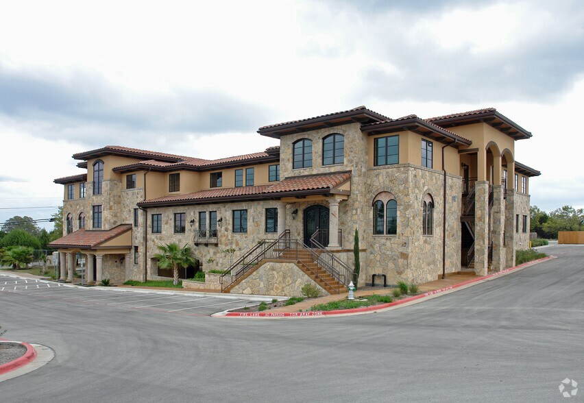 401 Ranch Road 620 S, Lakeway, TX à vendre - Photo du bâtiment - Image 2 de 51