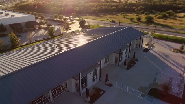 1019 S Heatherwilde Blvd, Pflugerville, TX for lease - Commercial Listing Video - Image 2 of 12