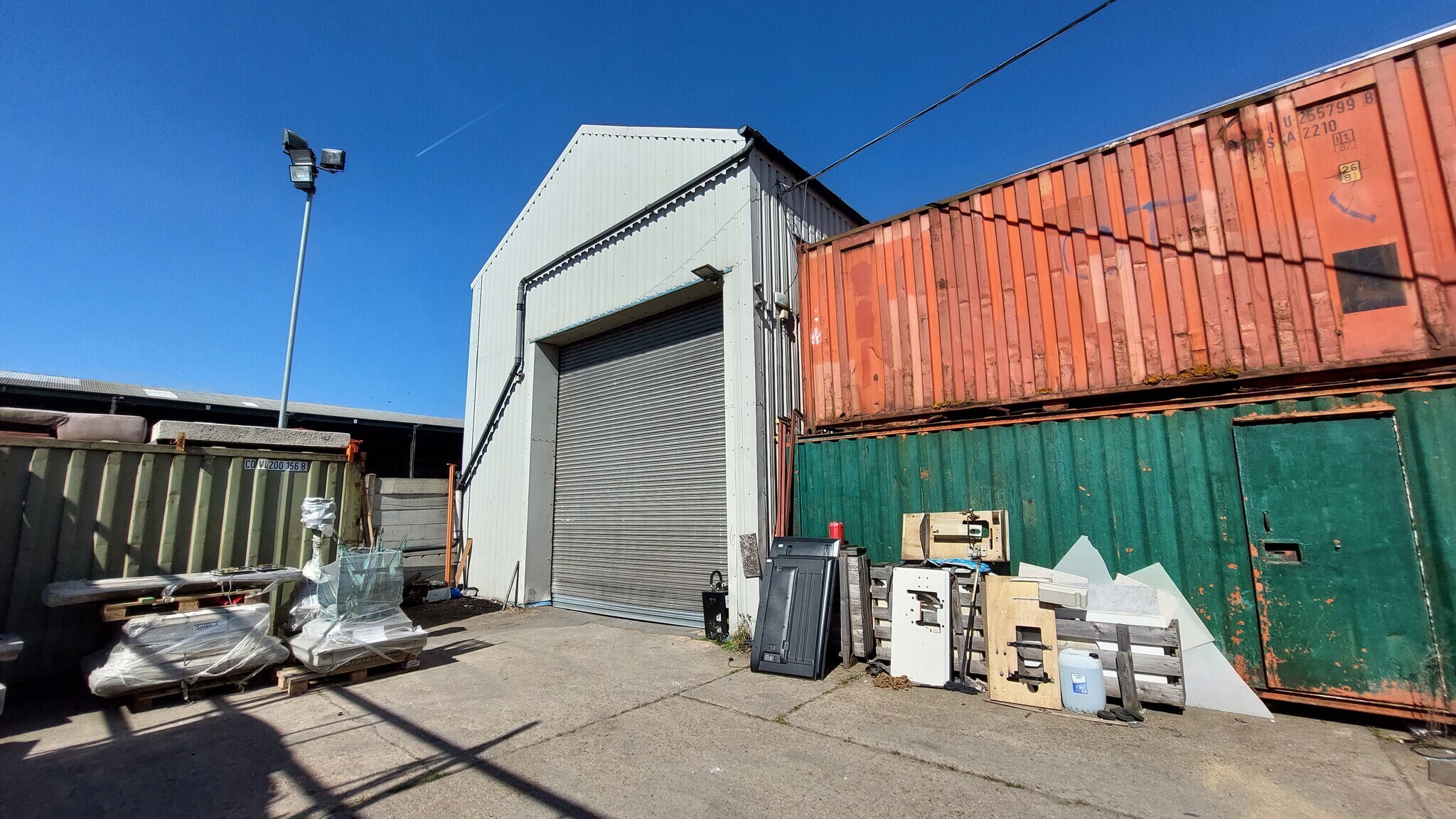 Ripple Rd, Barking for lease Primary Photo- Image 1 of 2