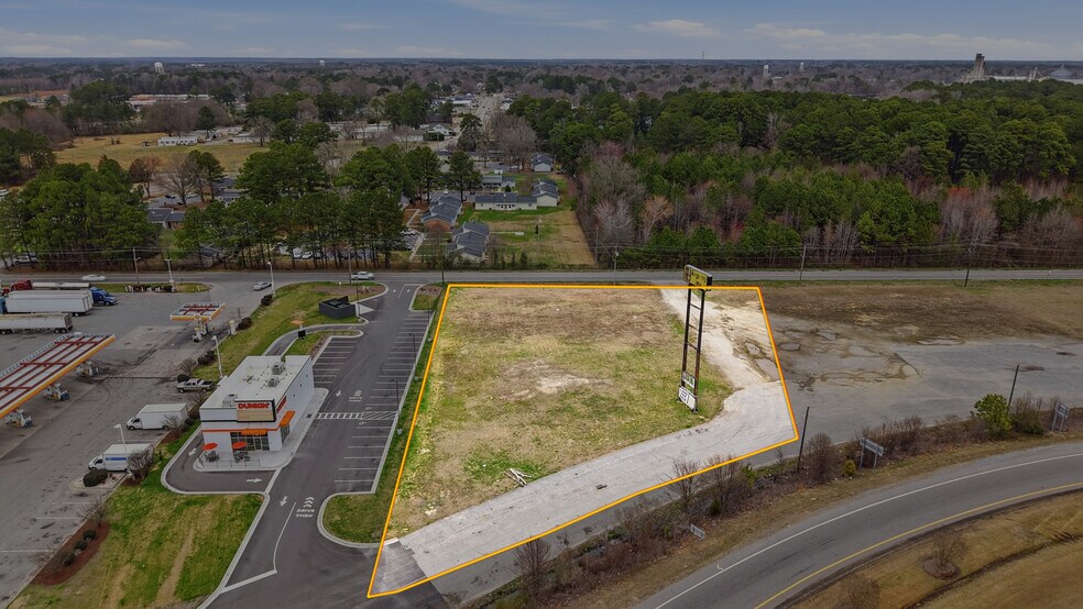 433 US Hwy 70 E, Selma, NC à vendre - Photo du bâtiment - Image 3 de 10