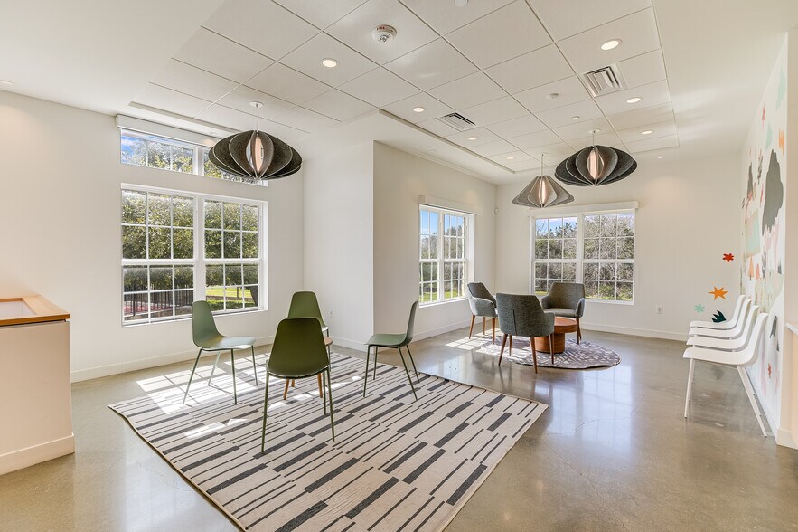 5915 La Crosse Ave, Austin, TX à louer - Photo intérieure - Image 3 de 10