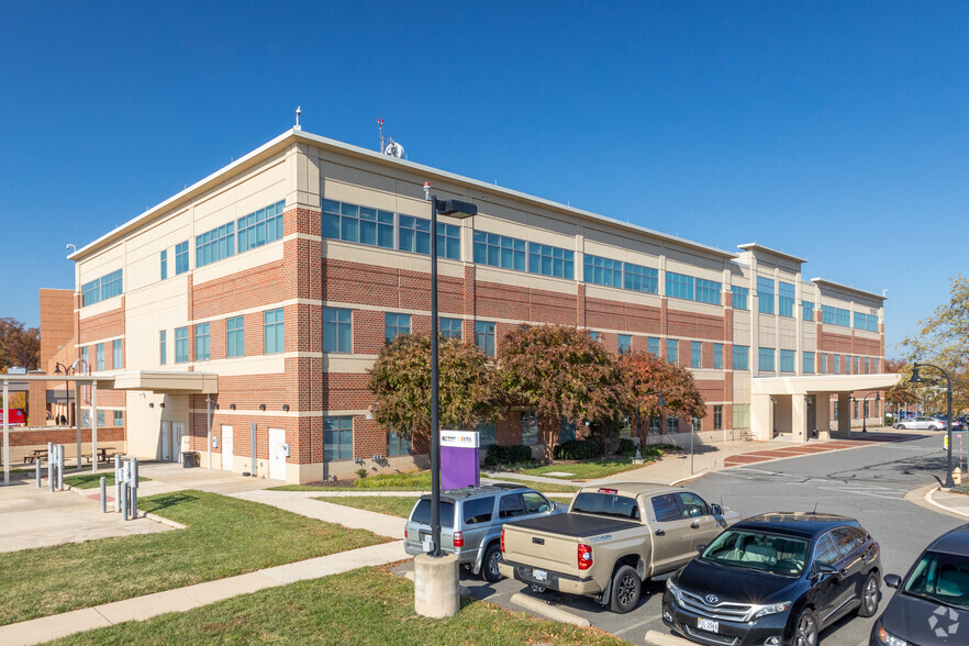 15195 Heathcote Blvd, Haymarket, VA for sale - Primary Photo - Image 1 of 1