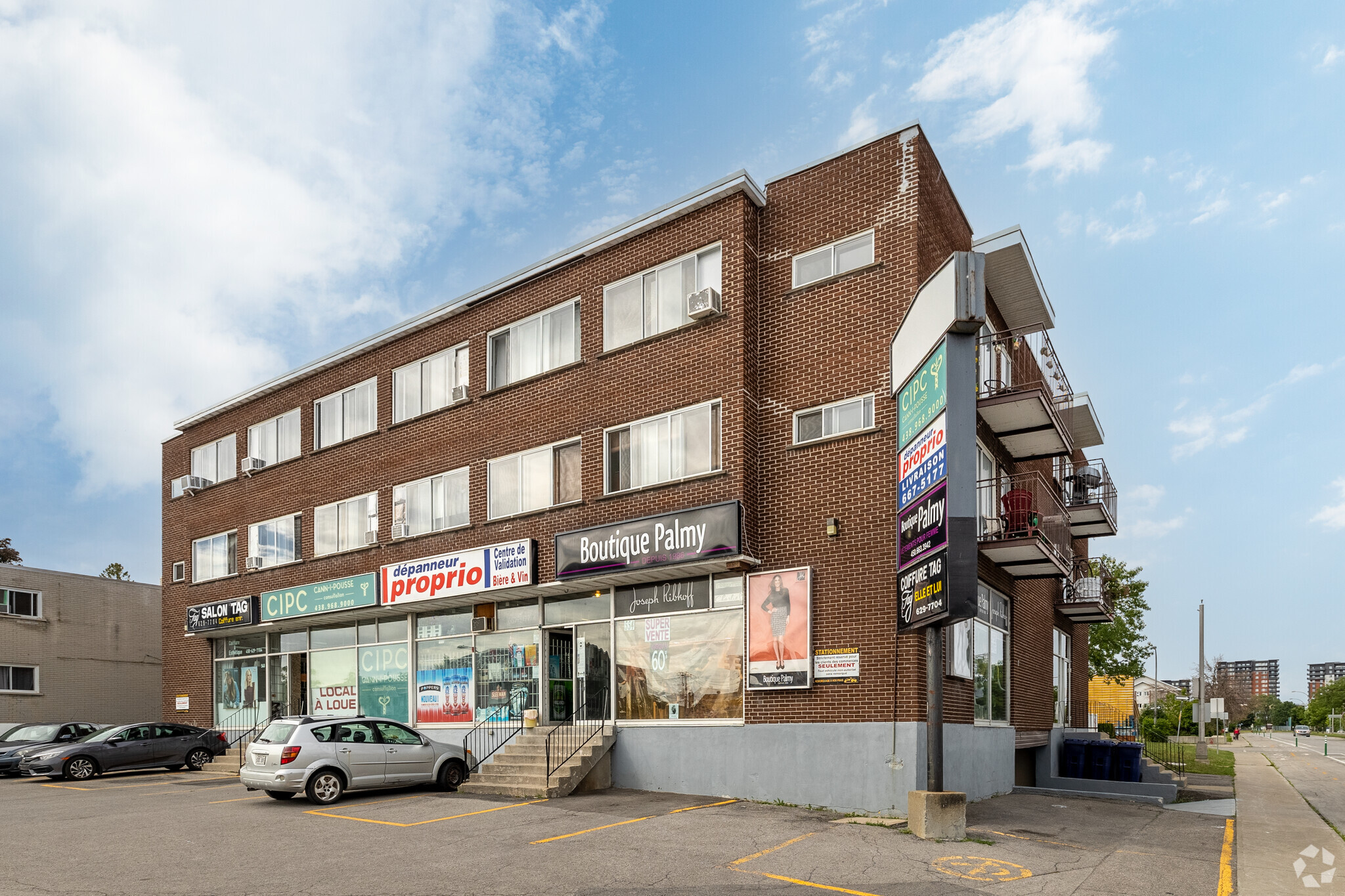 550 Boul Laval, Laval, QC for sale Building Photo- Image 1 of 1