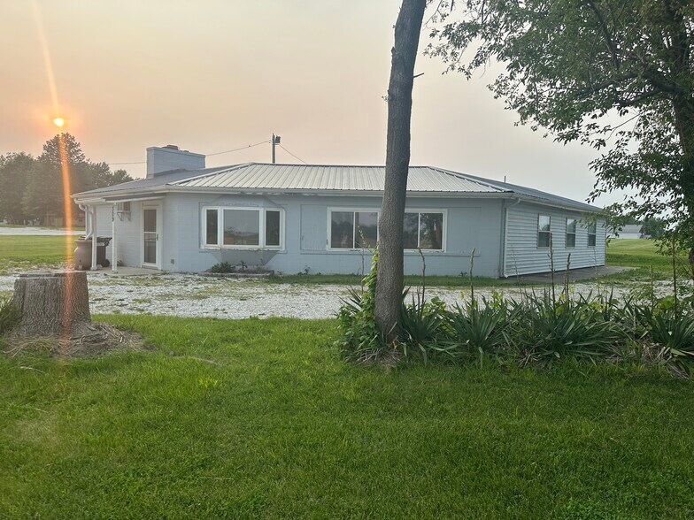 309 E 1st St, Greentop, MO à vendre - Photo principale - Image 1 de 4